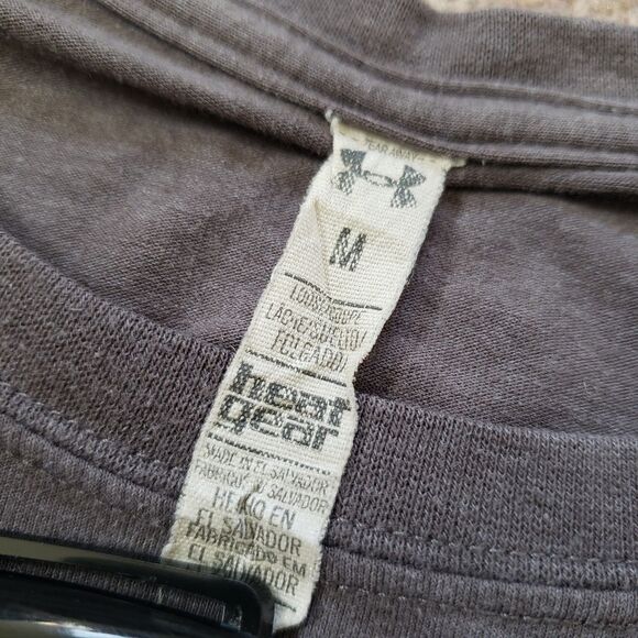 Under Armour Project Rock Brahma Bull T-Shirt Ladies Loose Fit Gray Size Med - Picture 5 of 6